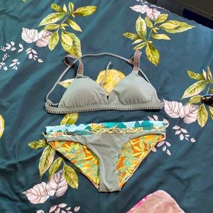 Reversible bikini